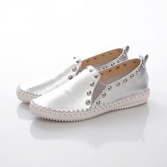 Women's Spring / Summer / Fall / Winter Comfort / Round Toe Leather Dress Flat Heel White / Silver